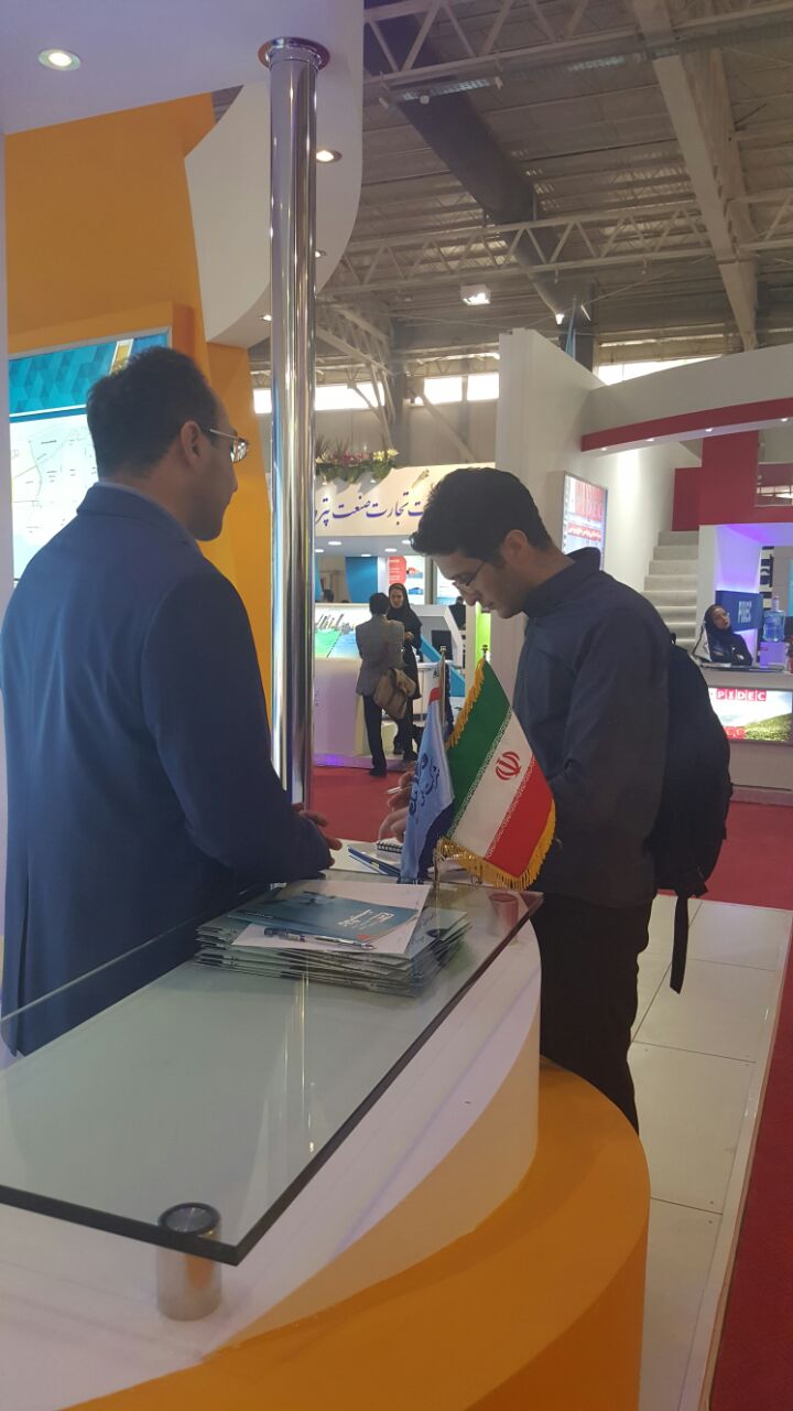 حضور شرکت پژوهش و فناوری در بیست ویکمین نمایشگاه نفت،گاز پالایش ژتروشیمی به روایت تصویر