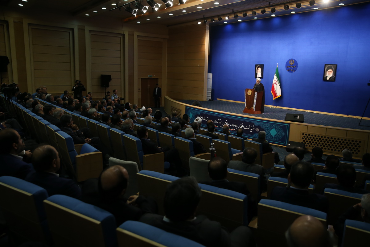 حضور مدیر عامل شرکت پژوهش وفناوری پتروشیمی در ضیافت افطار رِِئیس جمهور+عکس
